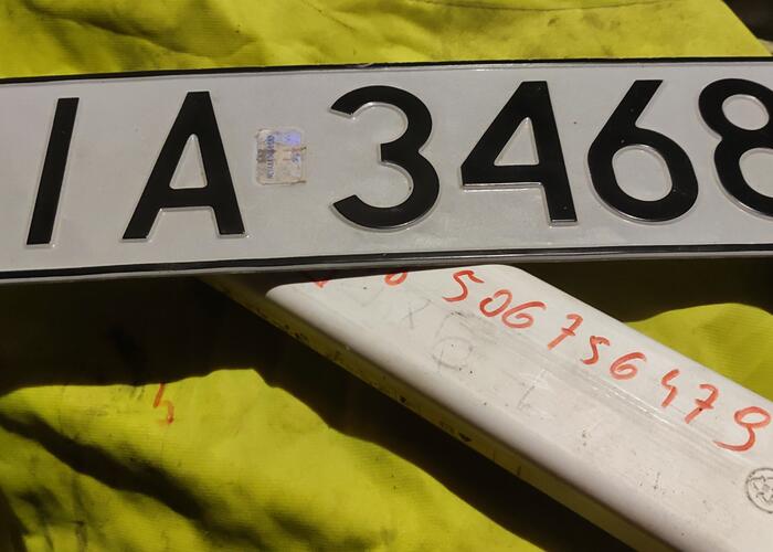 Grajewo ogłoszenia: Znaleziono tablicę rejestracyjną.