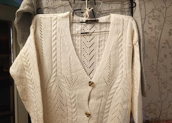 Grajewo ogłoszenia: Sprzedam sweterki na roz.L , 30 zł .szt.nowe.